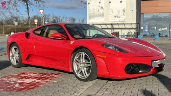 élményvezetés Ferrarival